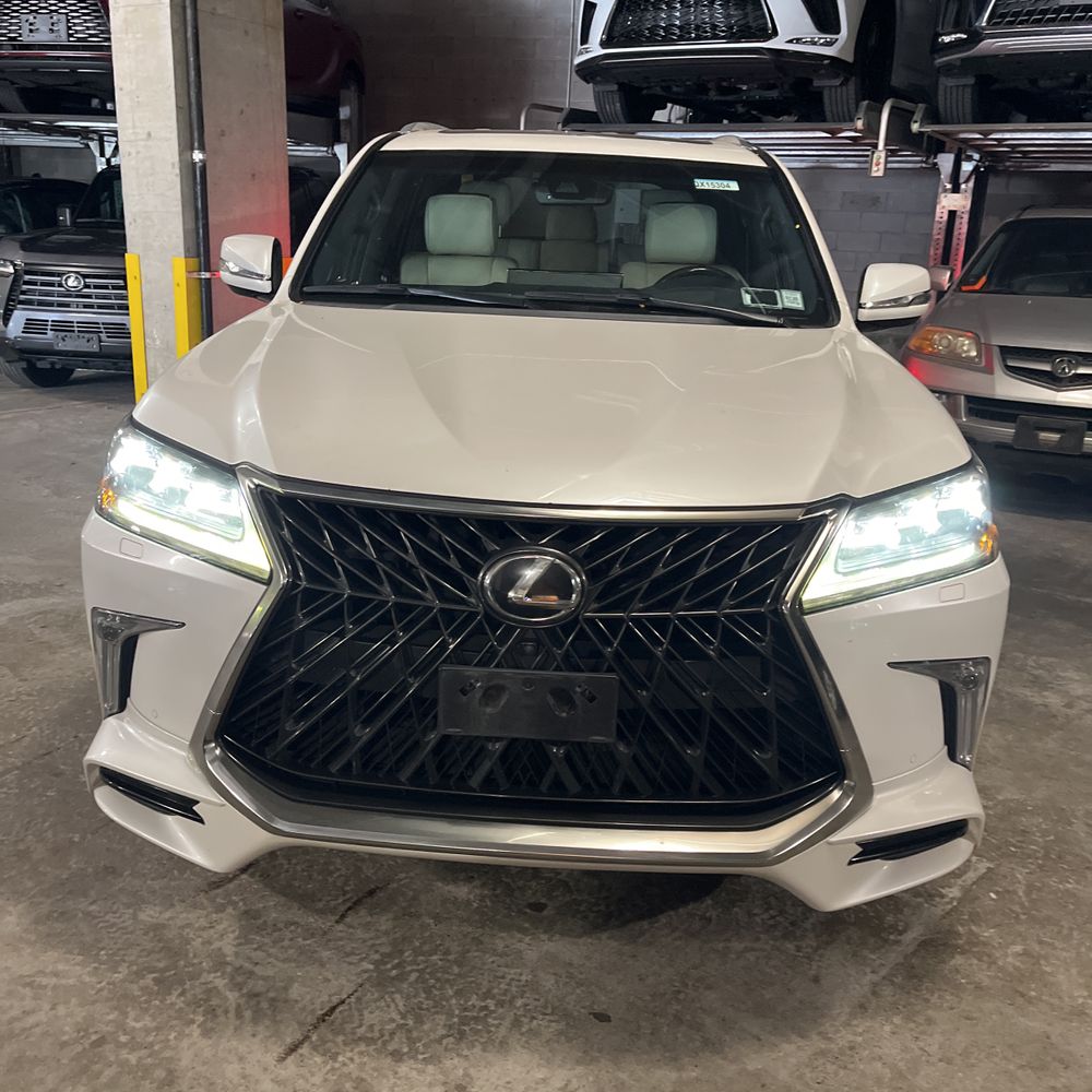 2020 Lexus LX 570 Three-Row