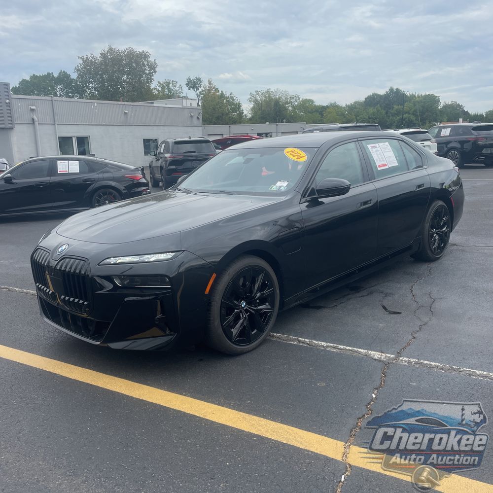 2024 BMW 7-Series 750e xDrive