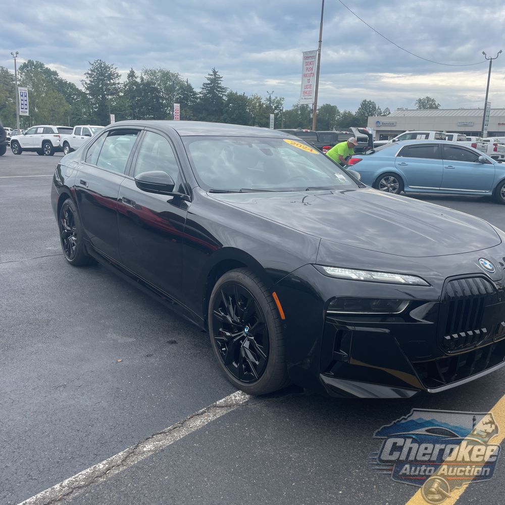 2024 BMW 7-Series 750e xDrive