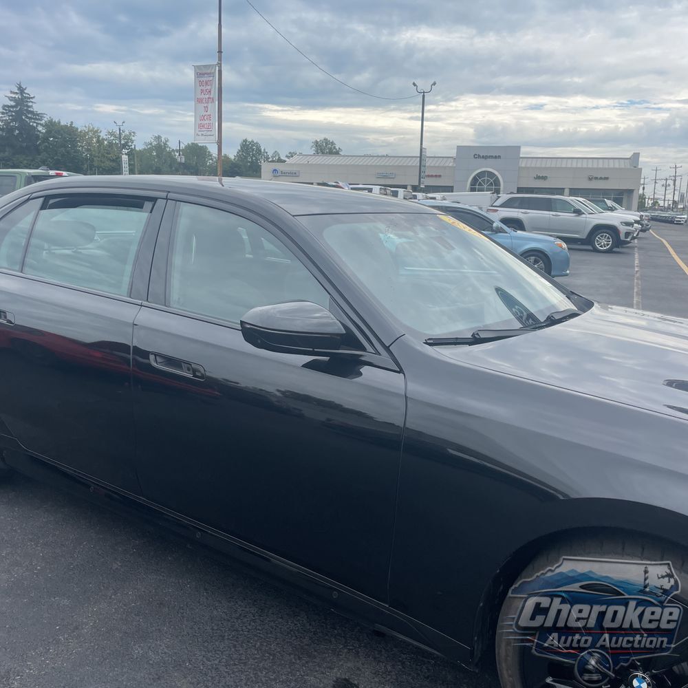 2024 BMW 7-Series 750e xDrive