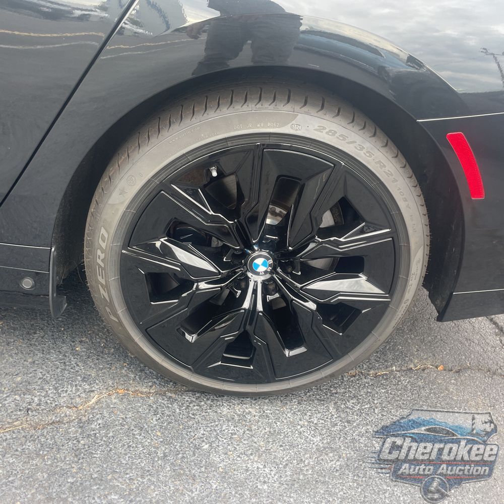 2024 BMW 7-Series 750e xDrive