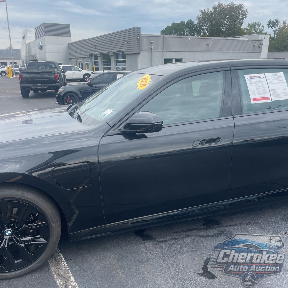 2024 BMW 7-Series 750e xDrive