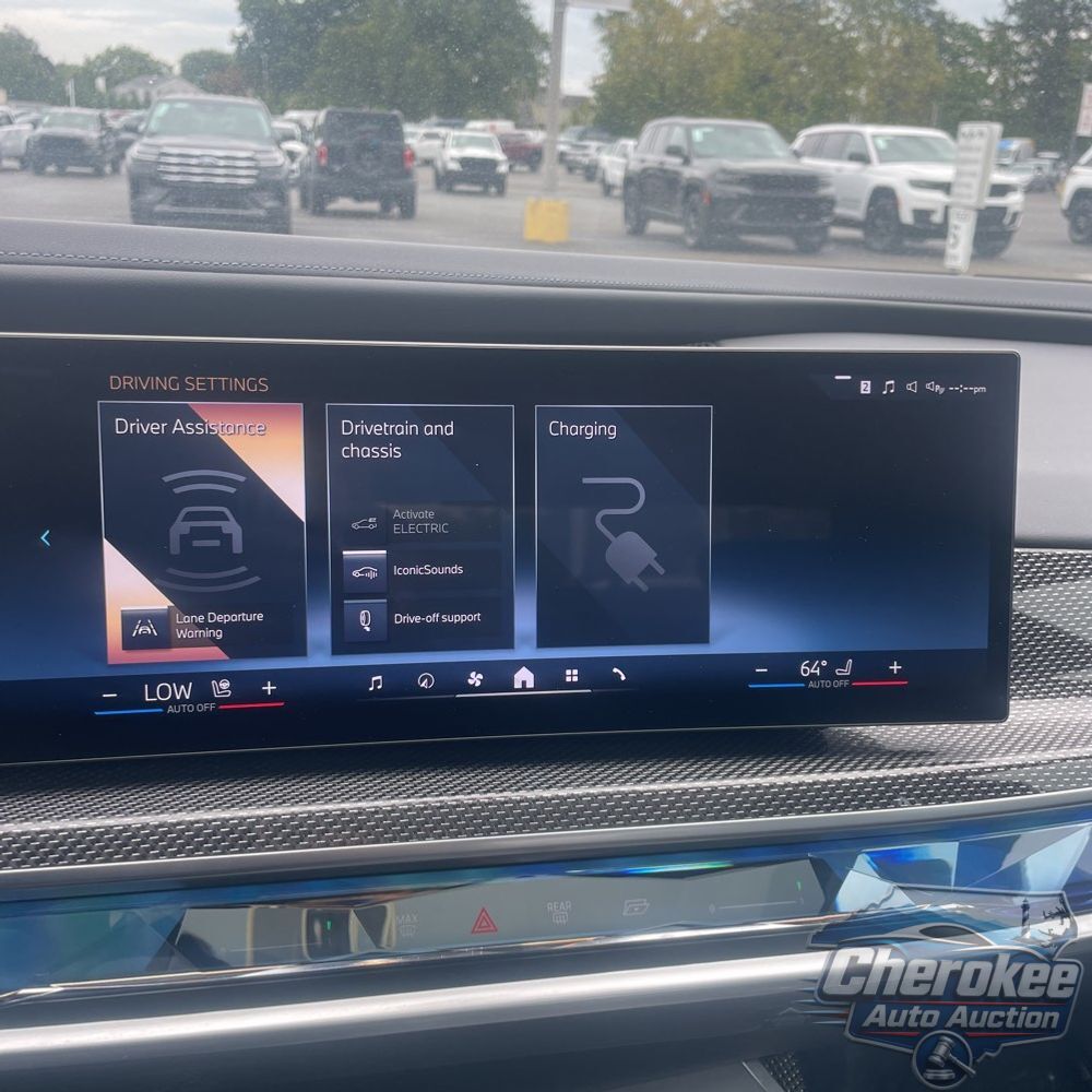 2024 BMW 7-Series 750e xDrive