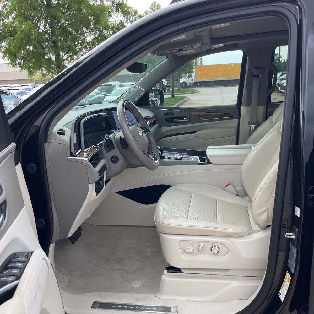 2024 Cadillac Escalade Sport Platinum