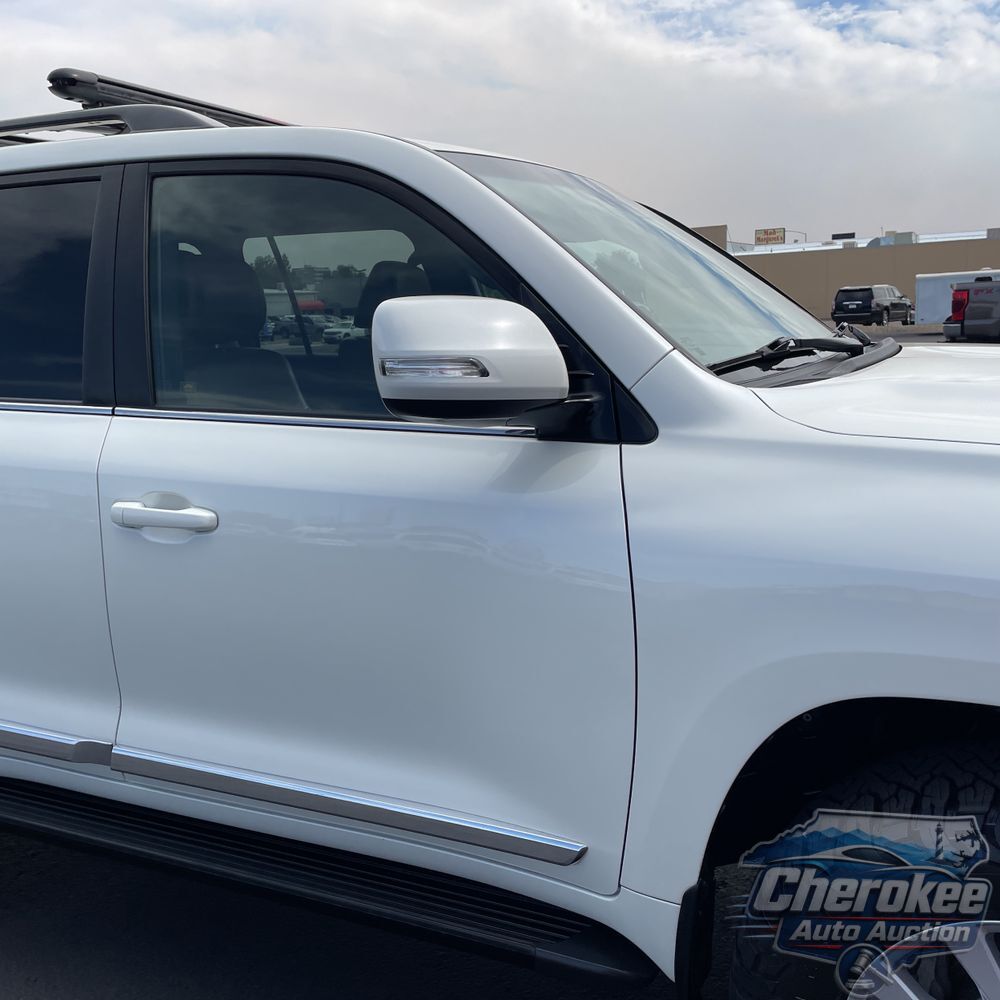 2019 Toyota Land Cruiser Base