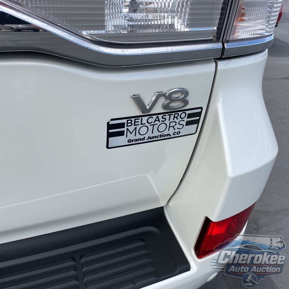 2019 Toyota Land Cruiser Base