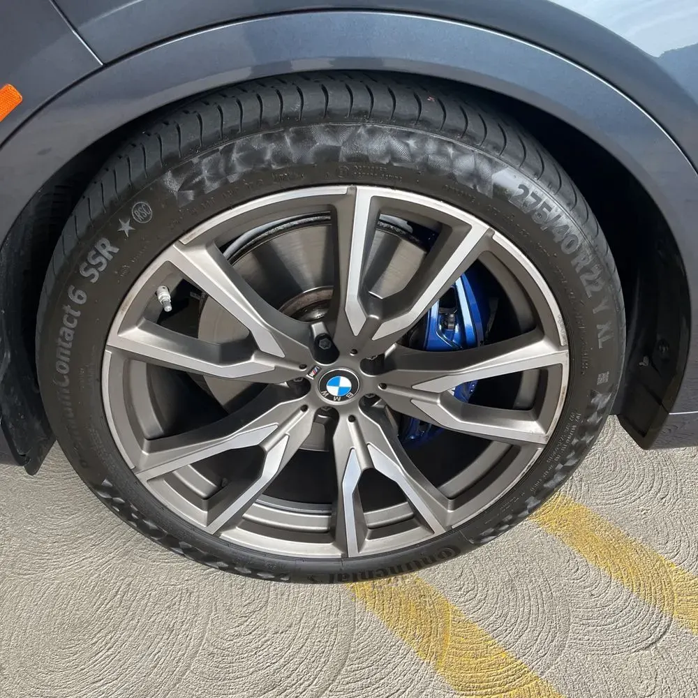 2022 BMW X7 M50i