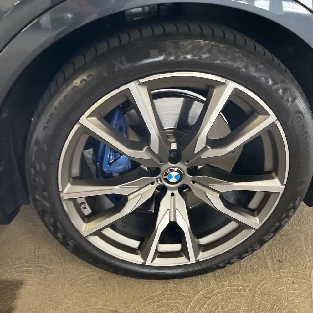 2022 BMW X7 M50i