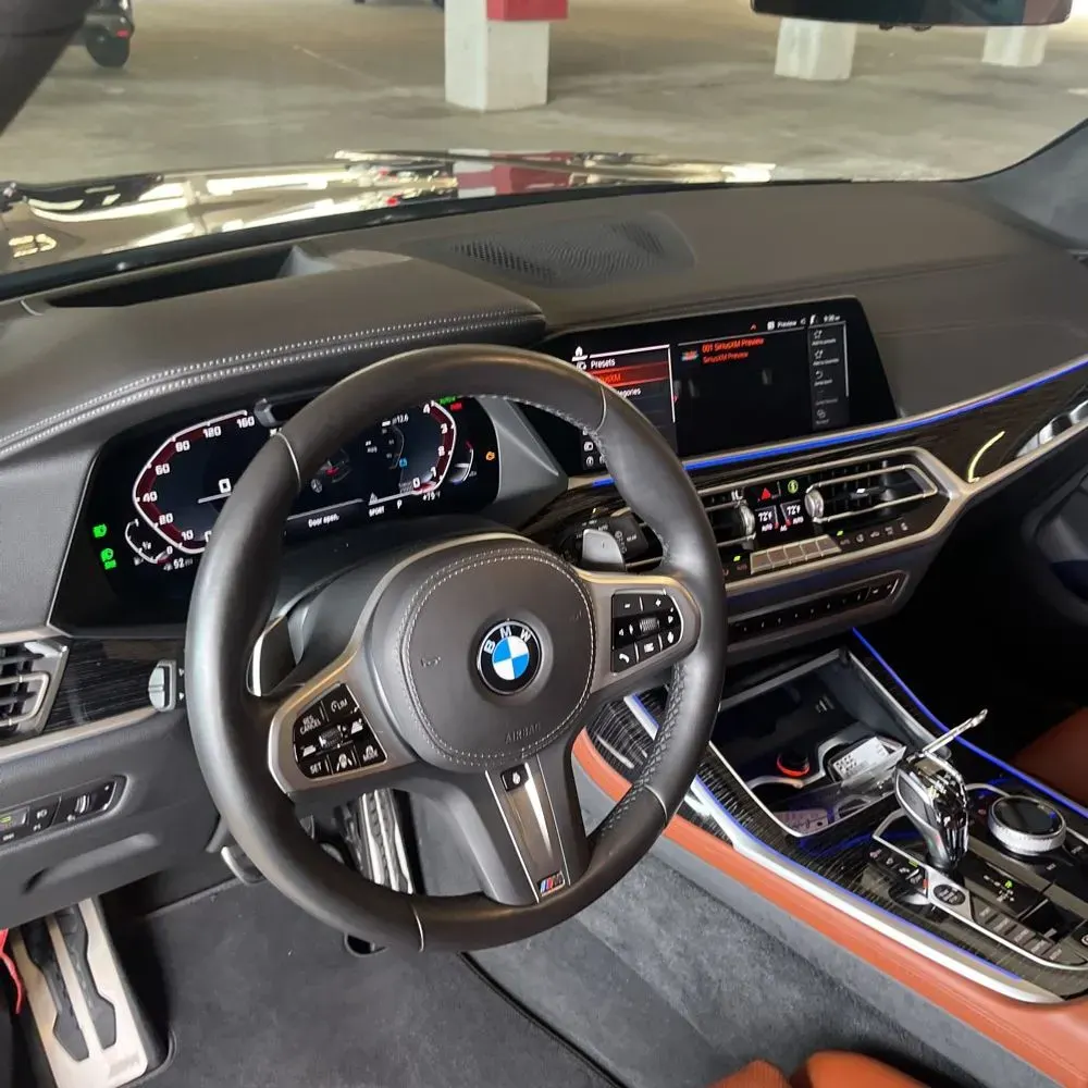 2022 BMW X7 M50i