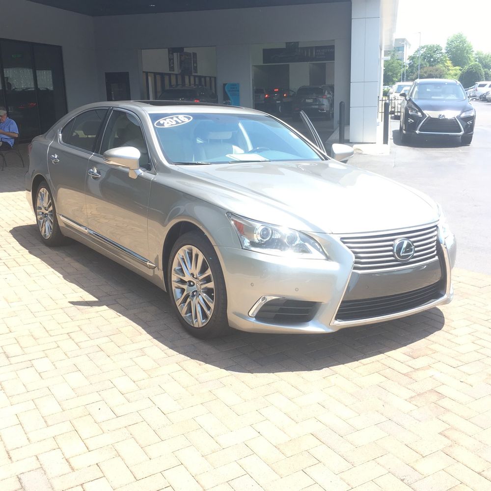 2016 Lexus LS 460 Base
