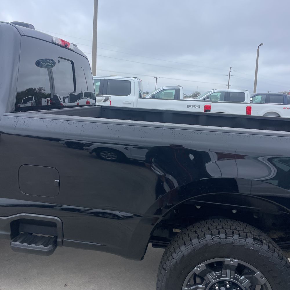 2023 Ford F-250 Super Duty Lariat