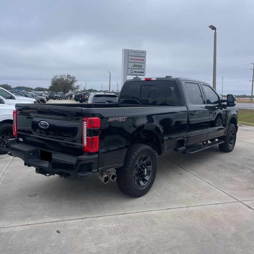 2023 Ford F-250 Super Duty Lariat