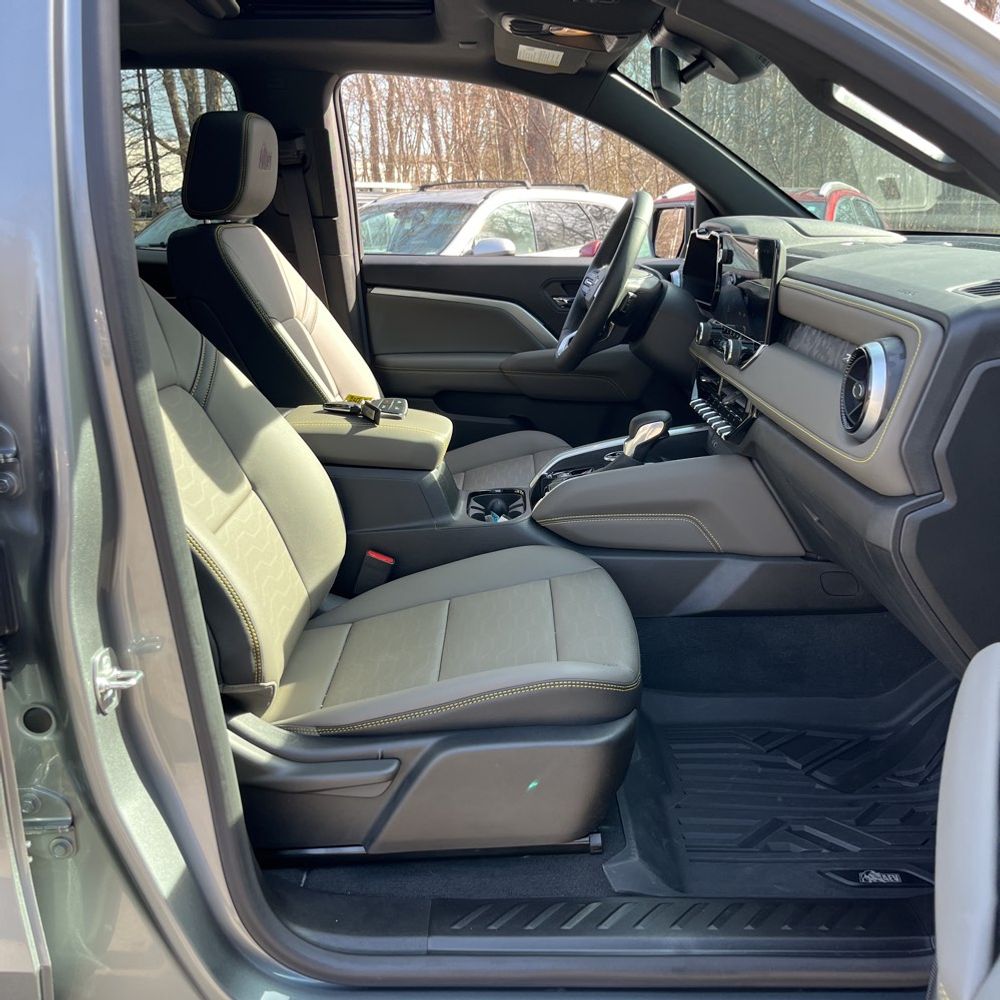 2024 Chevrolet Colorado ZR2