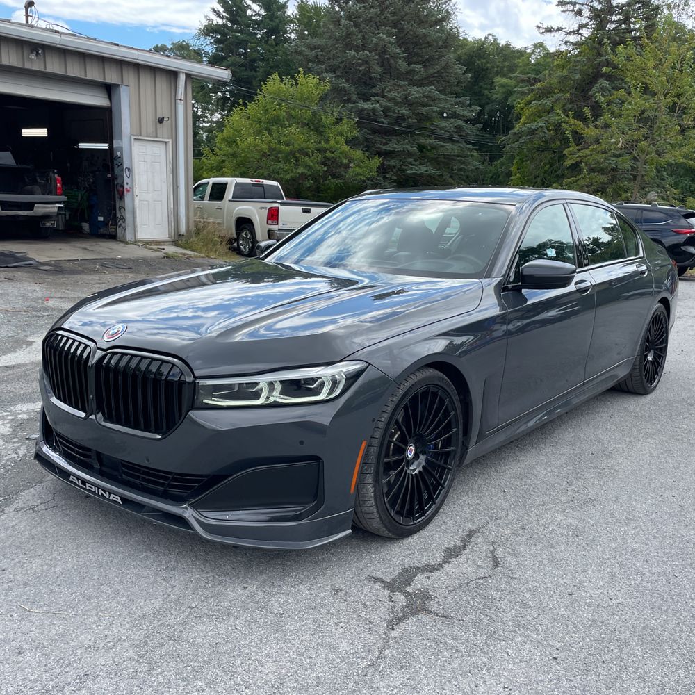 2022 BMW 7 Series ALPINA B7 xDrive