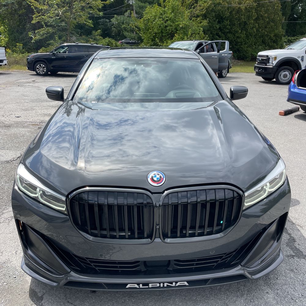 2022 BMW 7 Series ALPINA B7 xDrive