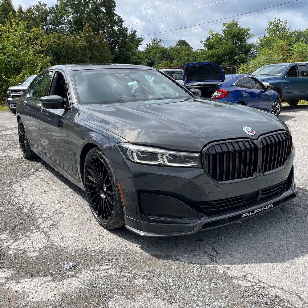 2022 BMW 7 Series ALPINA B7 xDrive