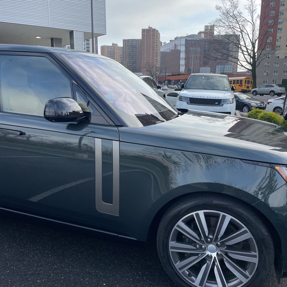 2023 Land Rover Range Rover P530 SE LWB
