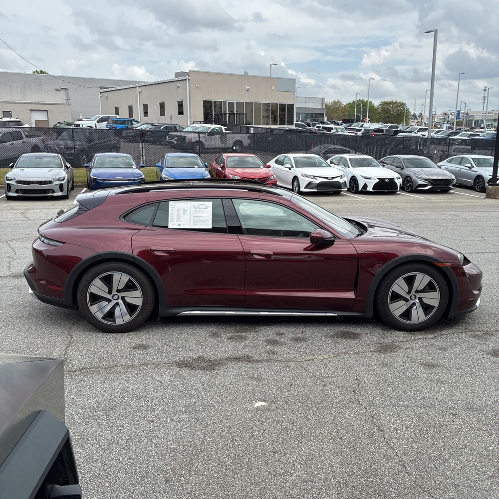 2022 Porsche Taycan 4 Cross Turismo