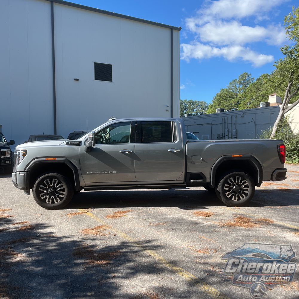 2024 GMC Sierra 2500HD Denali Ultimate