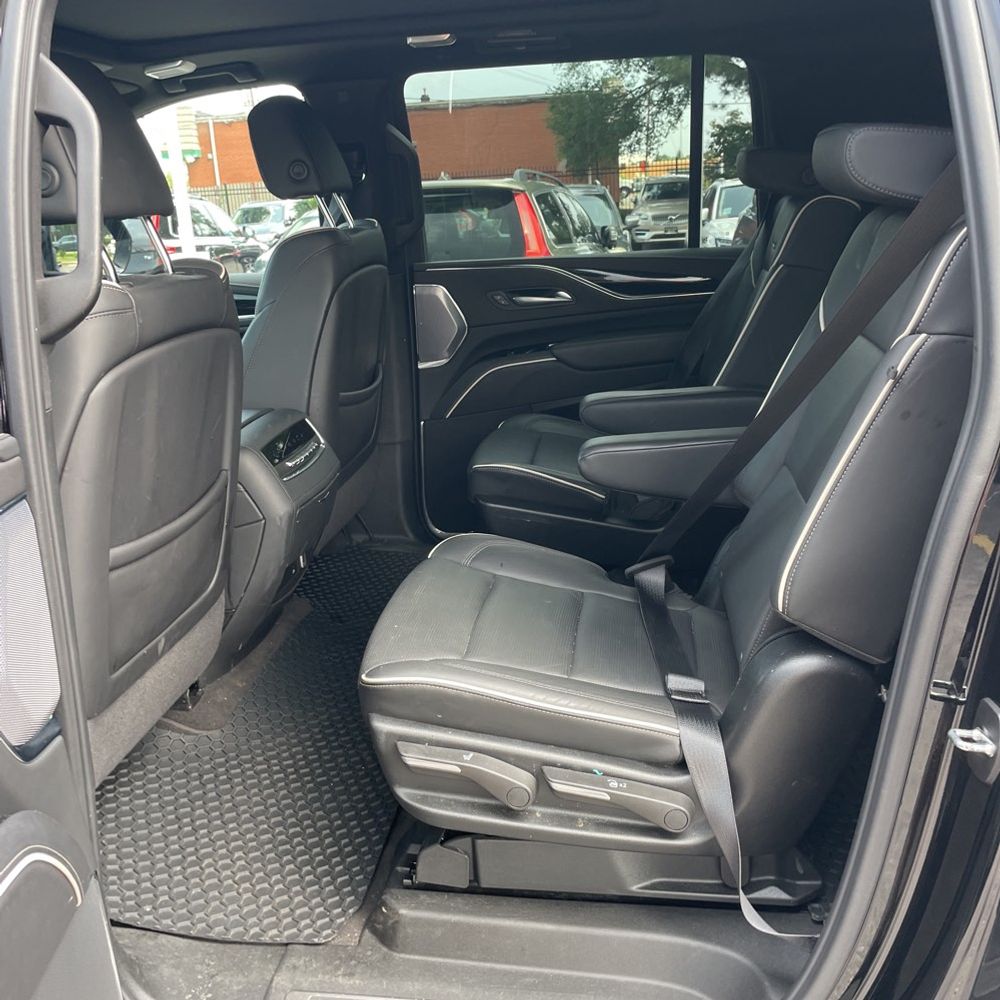 2024 Cadillac Escalade ESV Sport