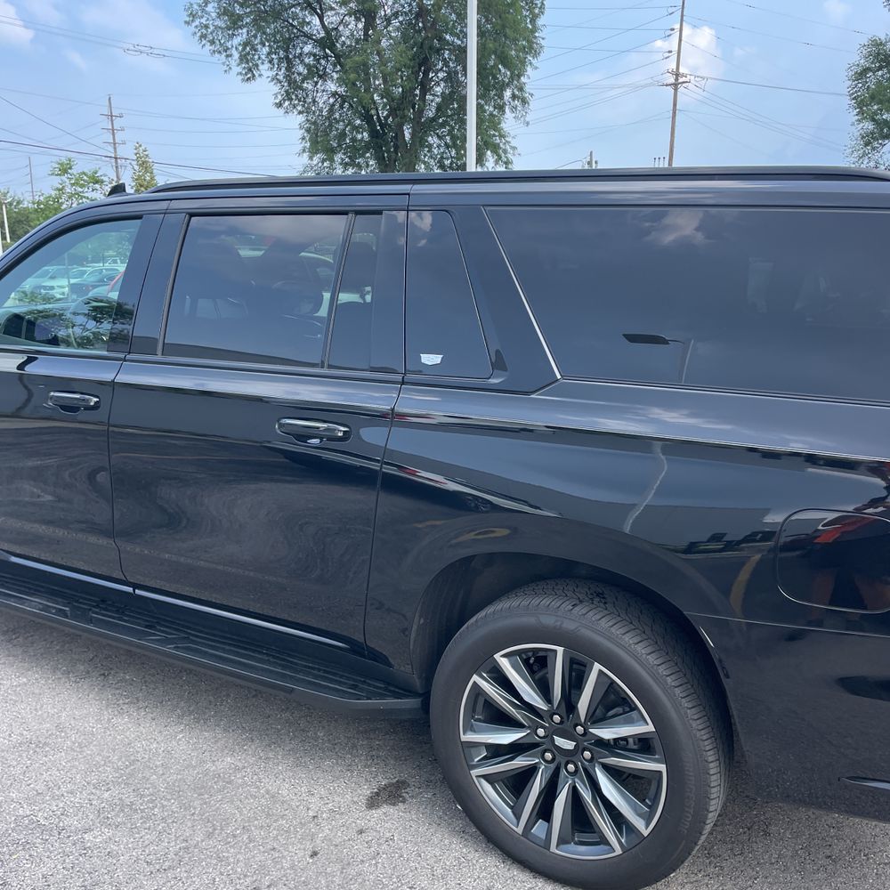 2024 Cadillac Escalade ESV Sport