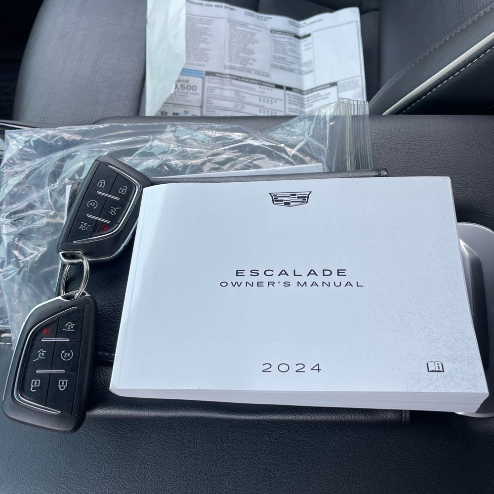 2024 Cadillac Escalade ESV Sport