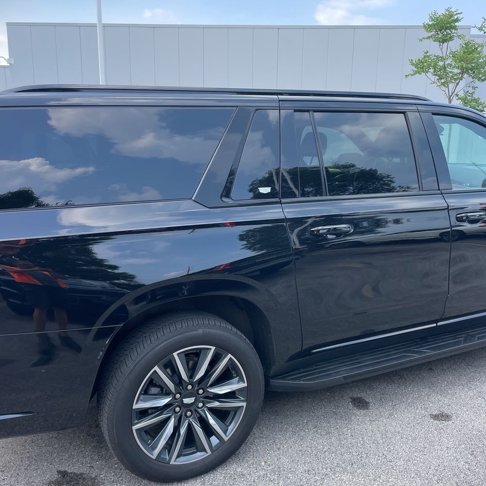 2024 Cadillac Escalade ESV Sport