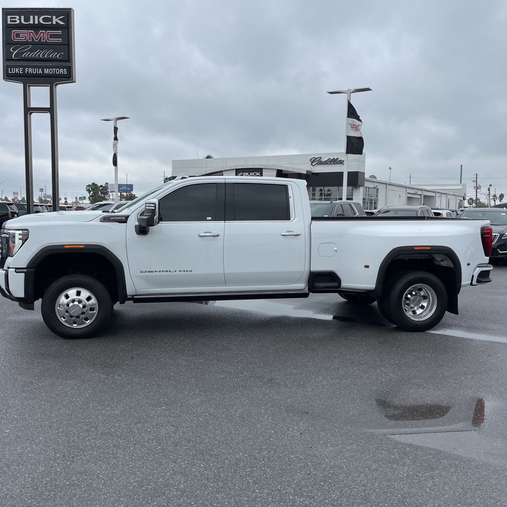 2024 GMC Sierra 3500 Denali Ultimate
