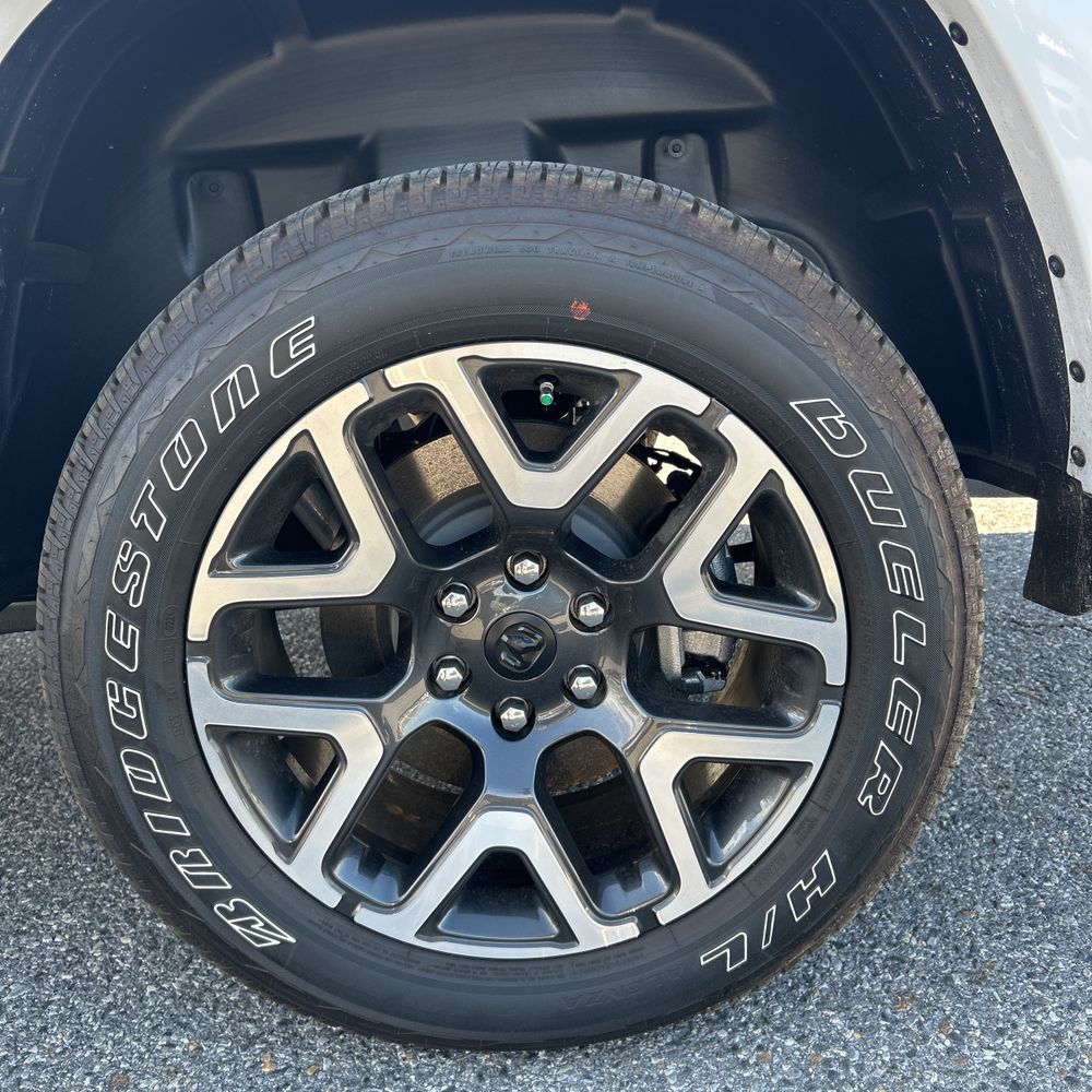 2025 Ram 1500 Laramie