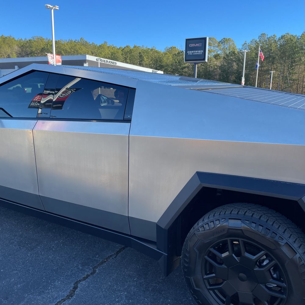 2024 Tesla Cybertruck Base