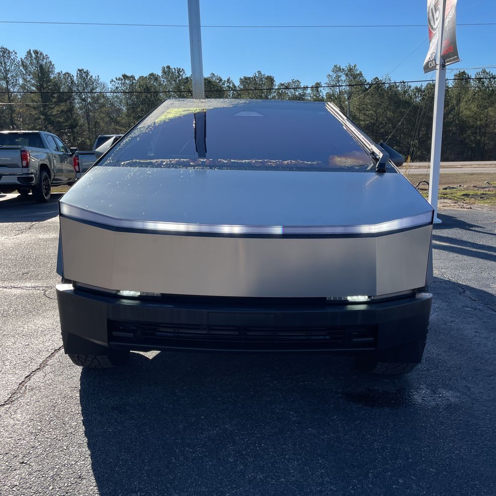 2024 Tesla Cybertruck Base