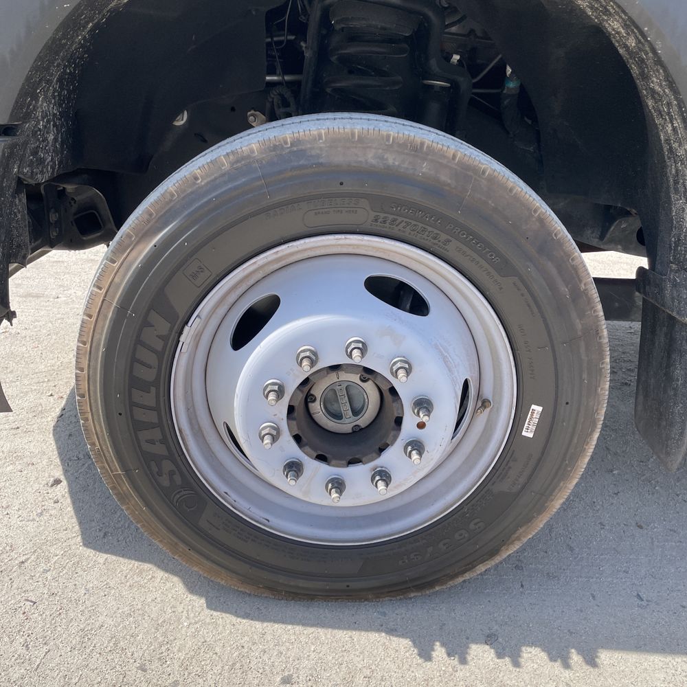 2024 Ford F-450 Chassis XL
