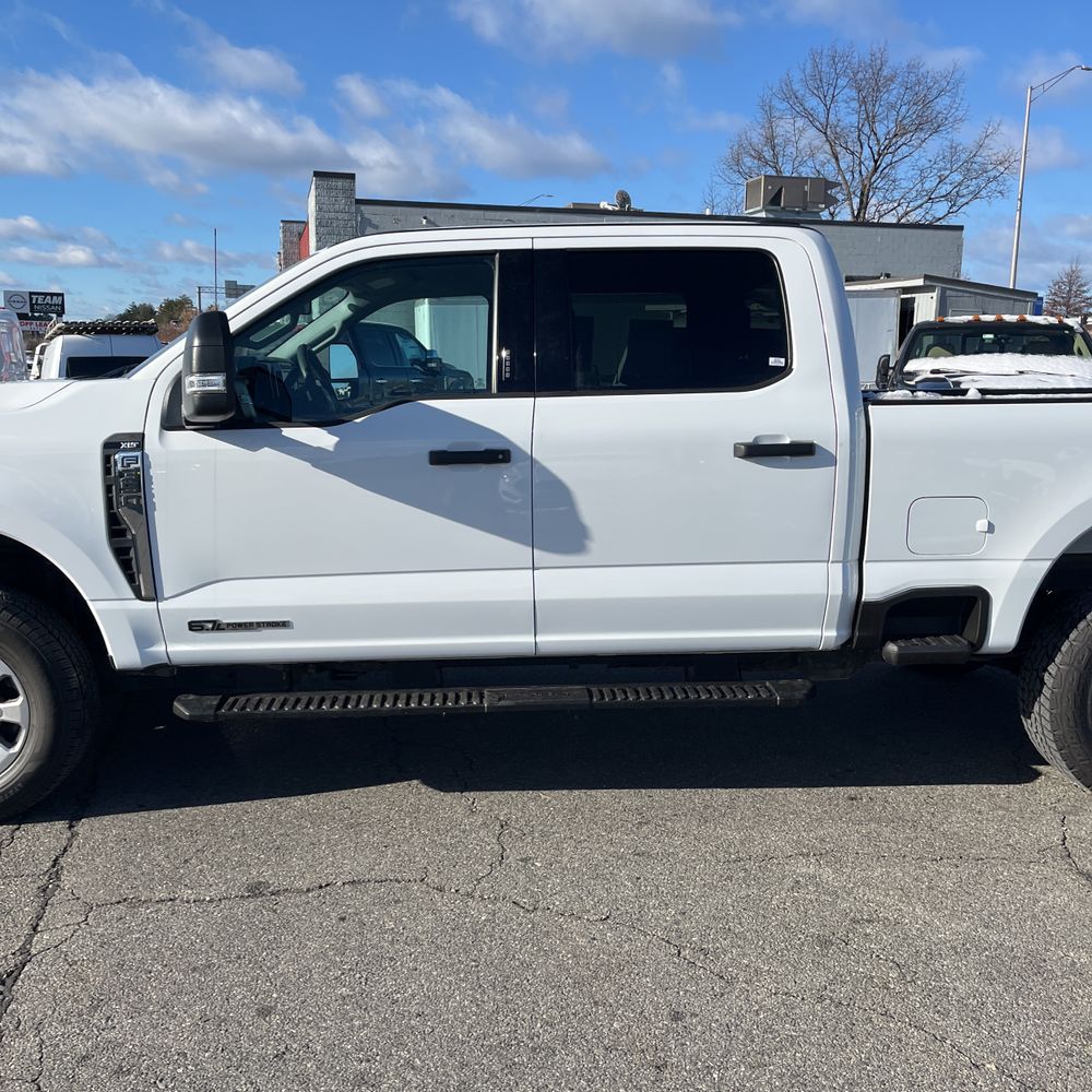 2023 Ford F-350 Super Duty XLT
