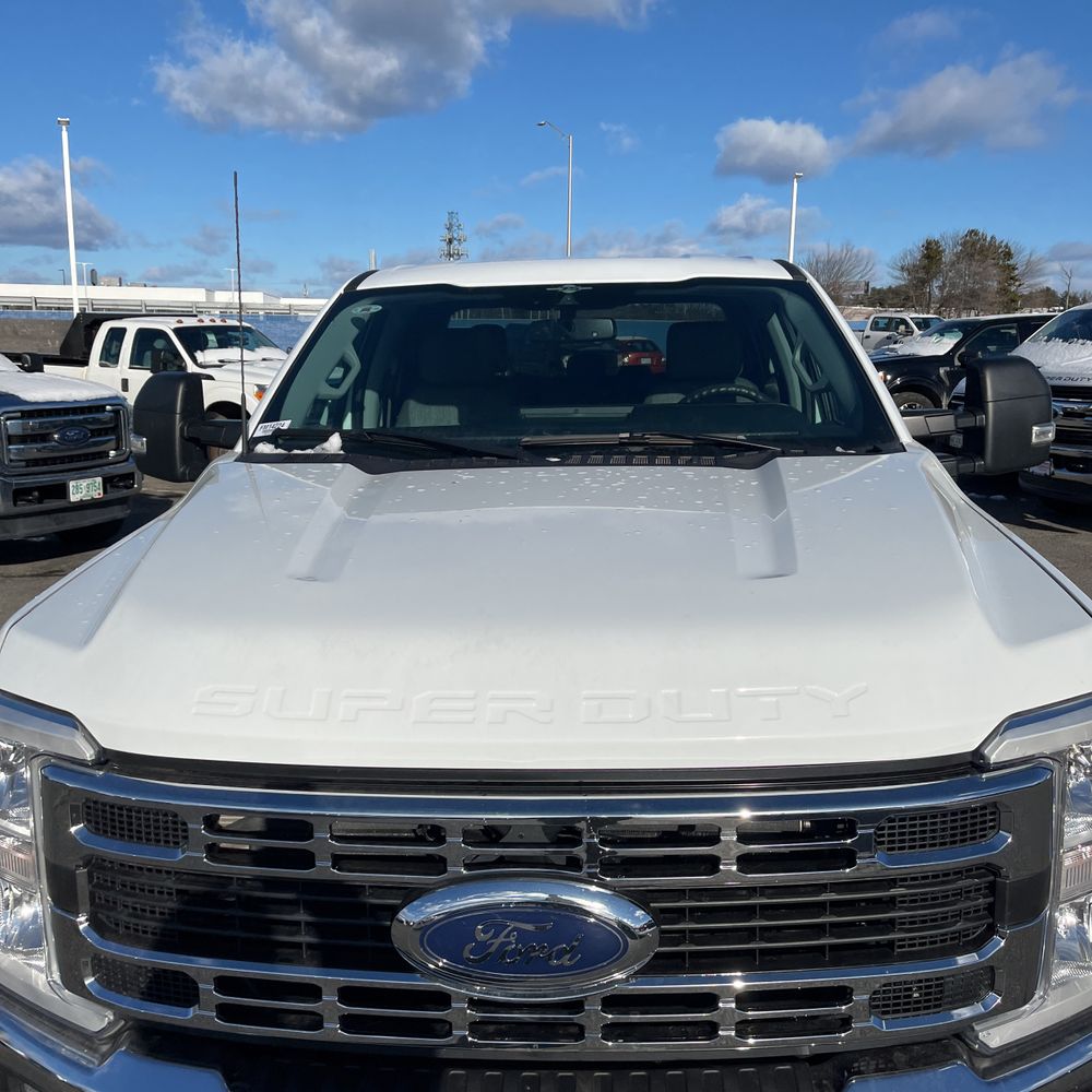2023 Ford F-350 Super Duty XLT