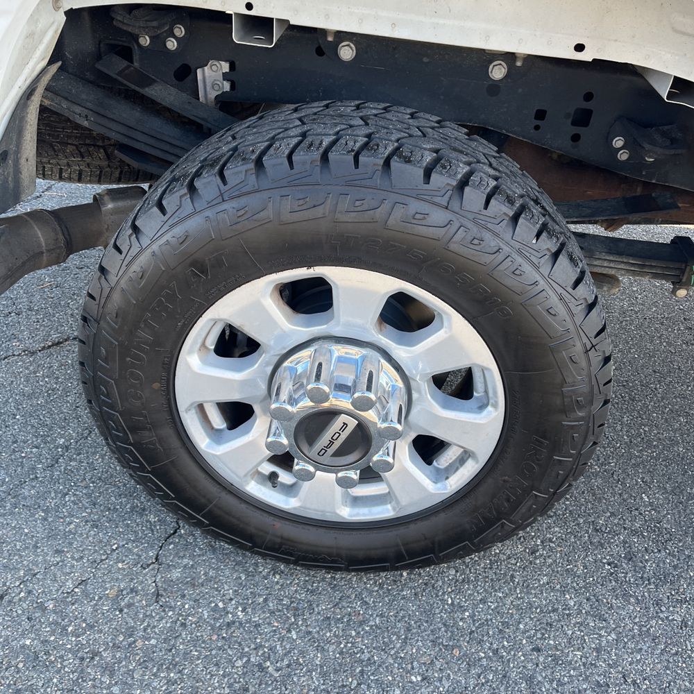 2023 Ford F-350 Super Duty XLT