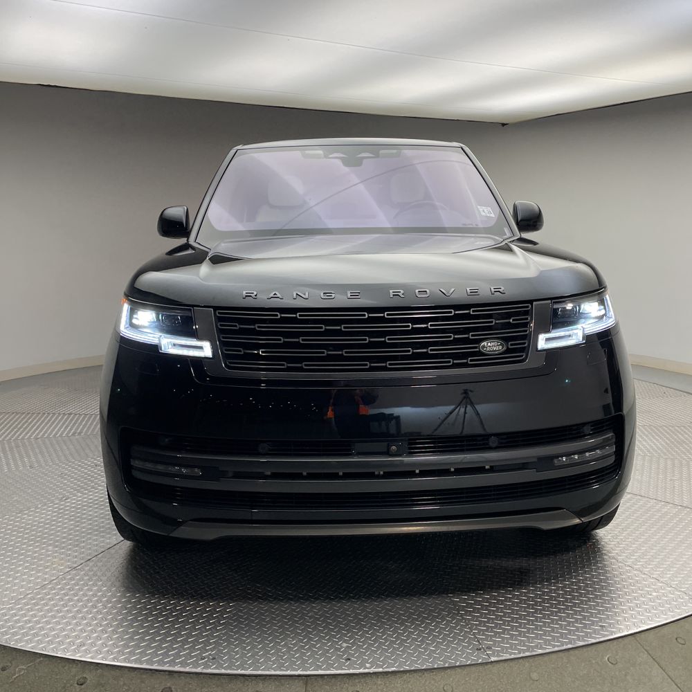 2023 Land Rover Range Rover P530 SE