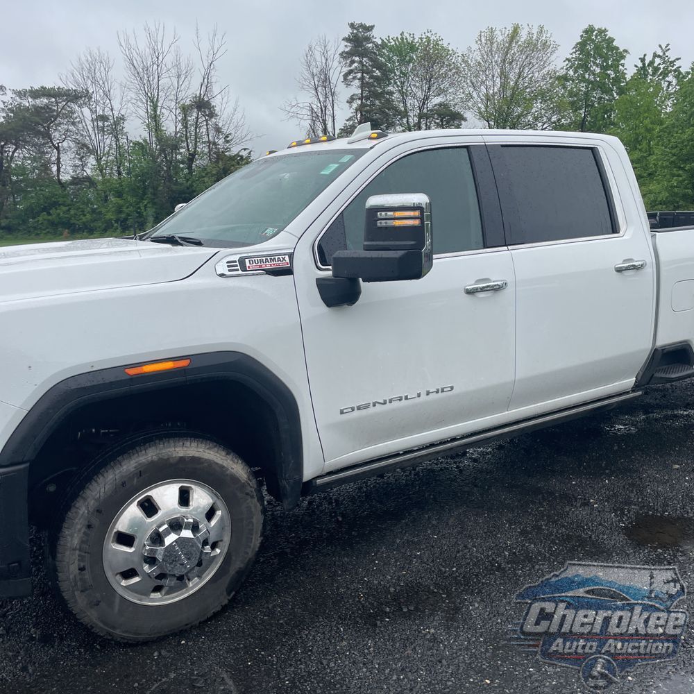2024 GMC Sierra 3500HD Denali