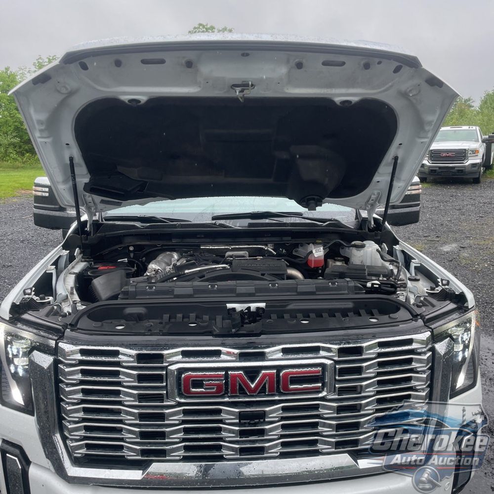 2024 GMC Sierra 3500HD Denali