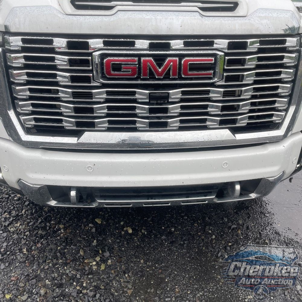 2024 GMC Sierra 3500HD Denali