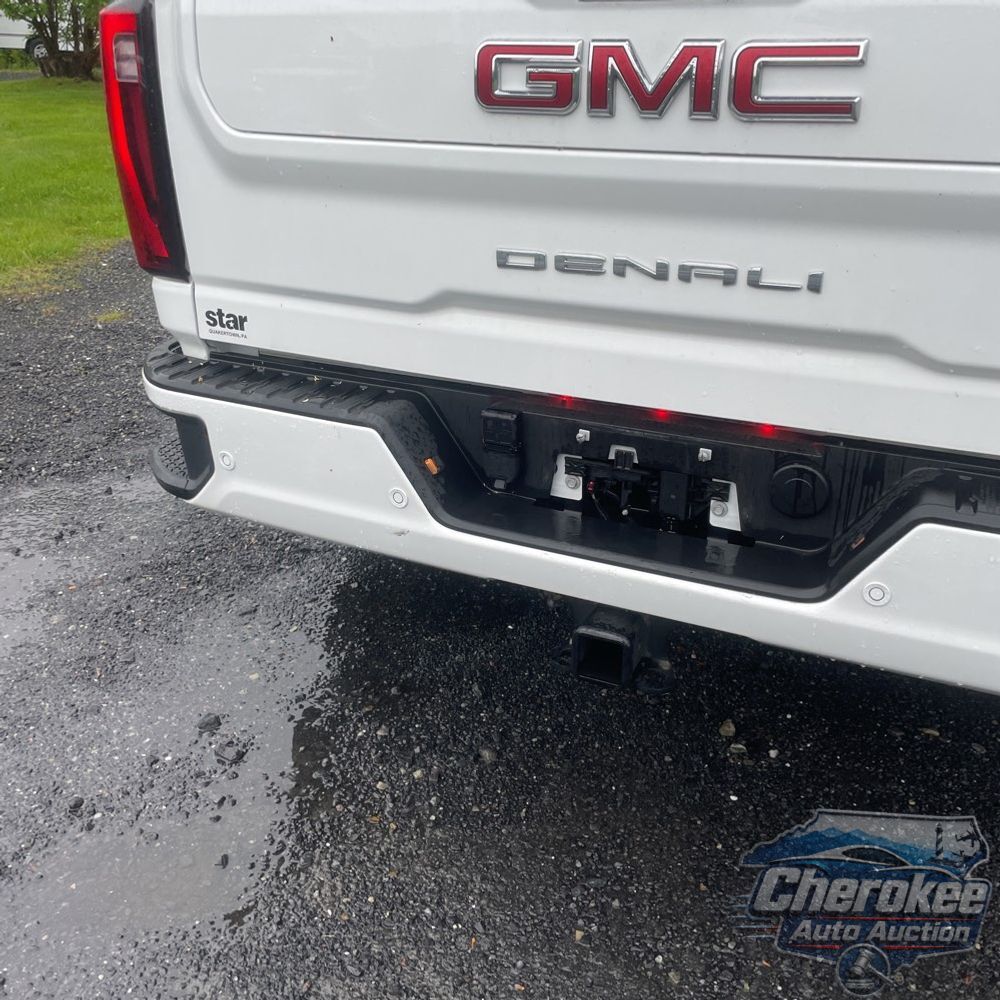 2024 GMC Sierra 3500HD Denali