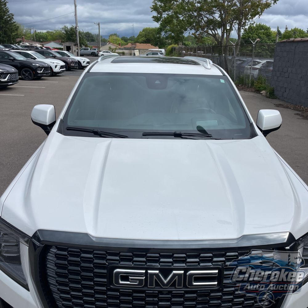 2023 GMC Yukon XL Denali Ultimate