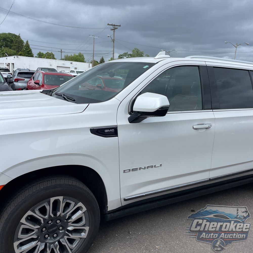 2023 GMC Yukon XL Denali Ultimate