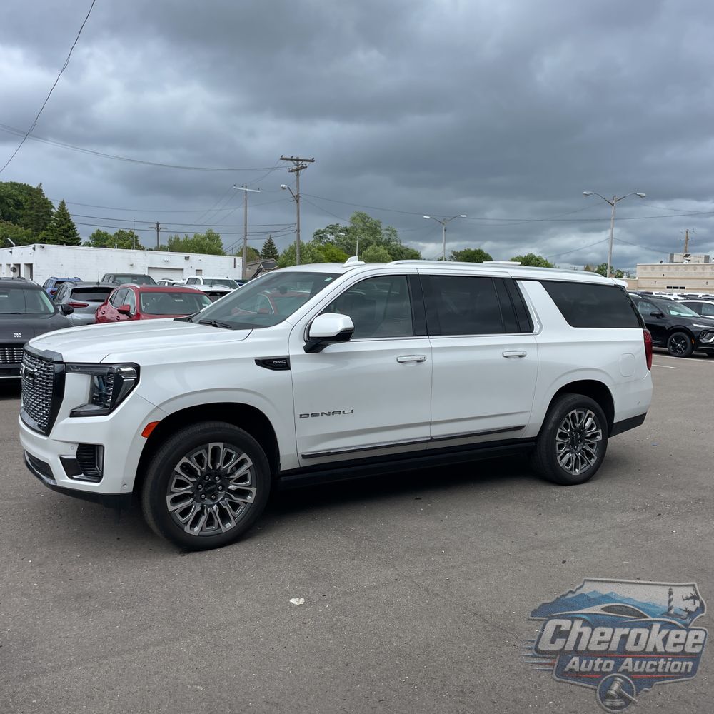 2023 GMC Yukon XL Denali Ultimate