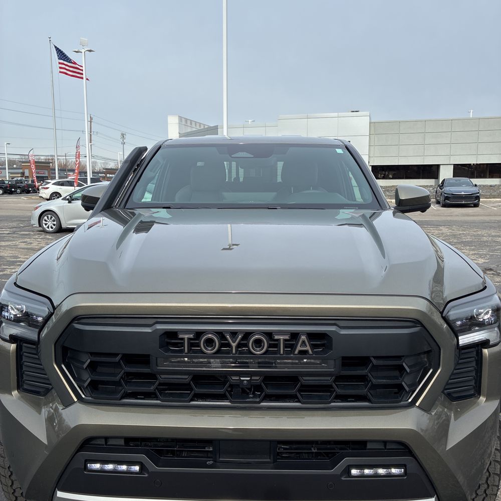 2026 Toyota Tacoma Trailhunter HV