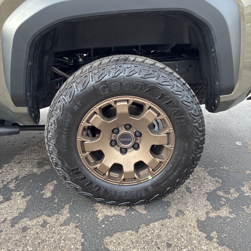 2026 Toyota Tacoma Trailhunter HV