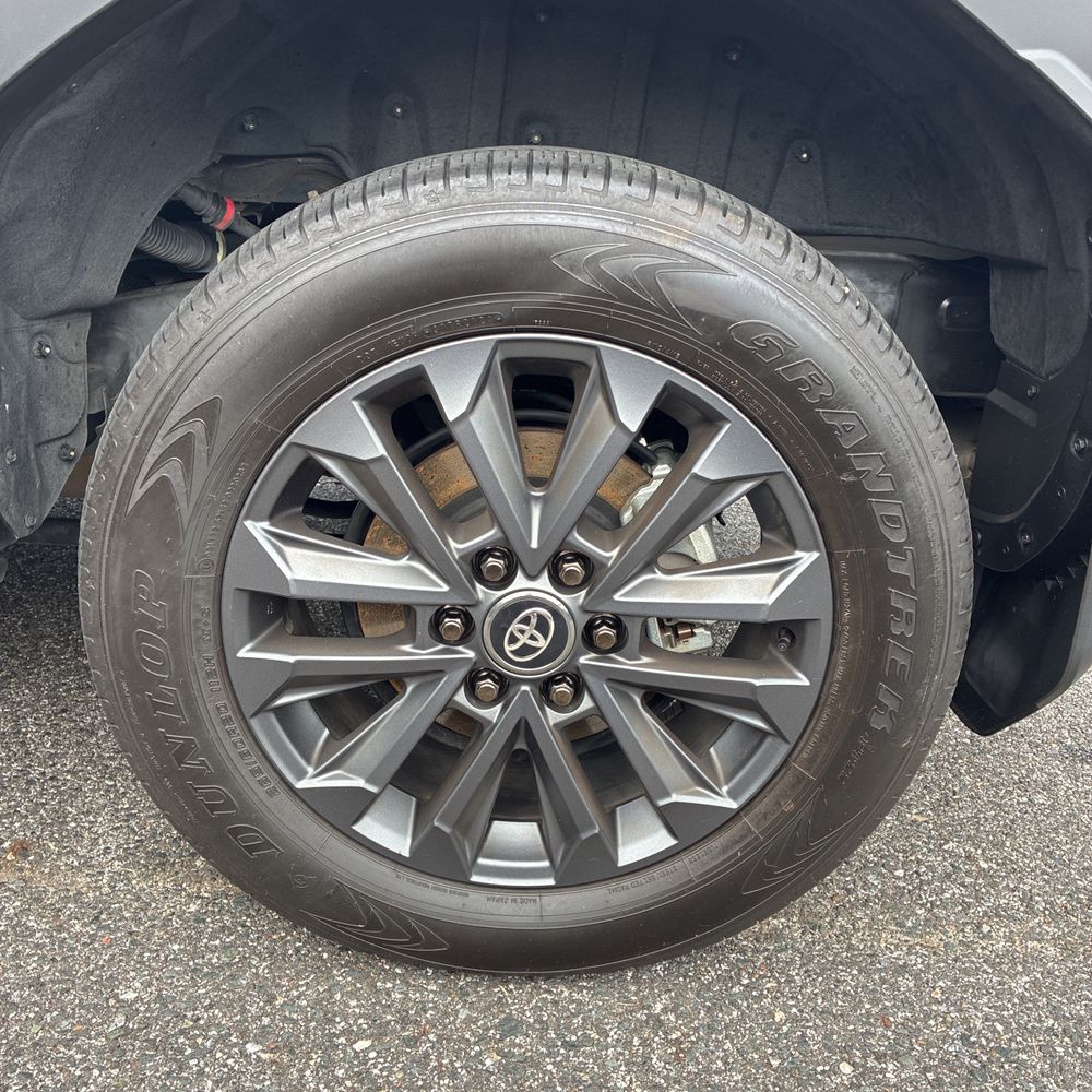 2024 Toyota Land Cruiser Base