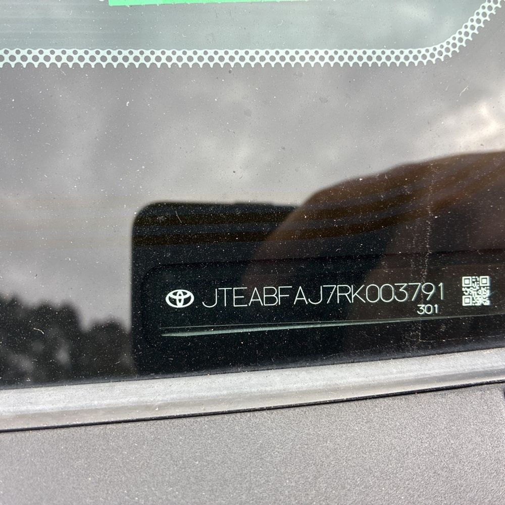 2024 Toyota Land Cruiser Base