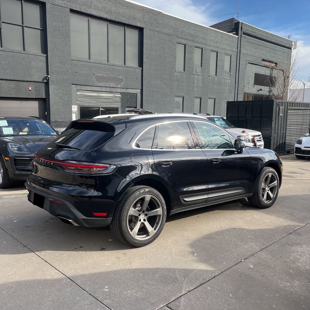 2024 Porsche Macan Base