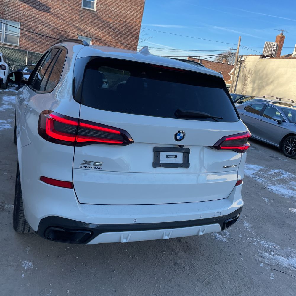 2022 BMW X5 XDrive40i