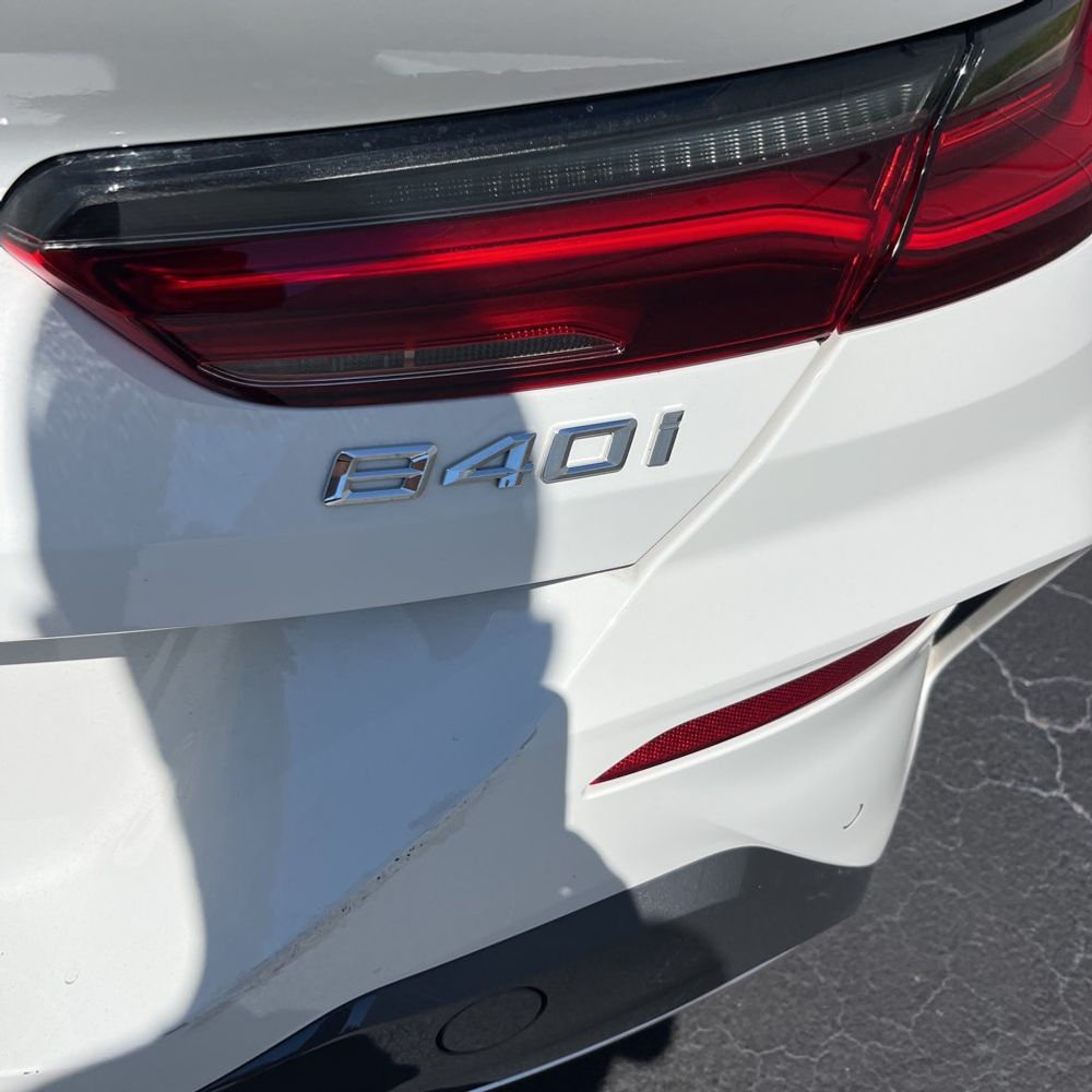 2022 BMW 8-Series 840i